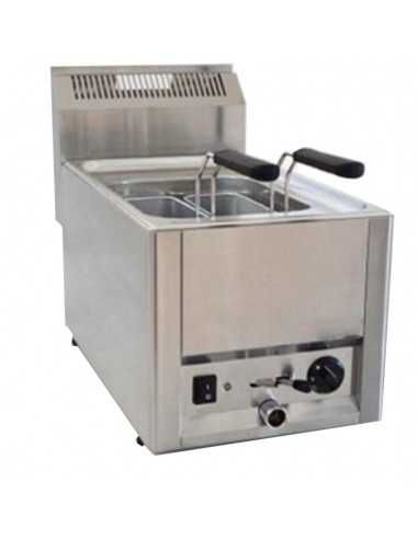 Electric countertop pasta cooker with 8-liter tank and drain tap