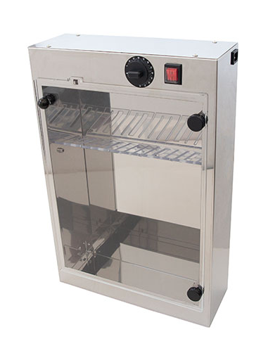 UV-C sterilizer for 20 knives