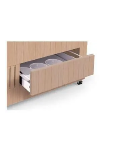 Comfortable foldaway drawer where to arrange the necessary for the service.