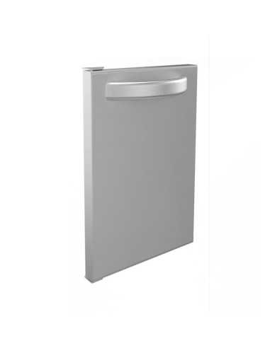 Swing door with athermal handle and magnetic closure M30