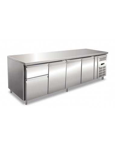 Tabla refrigerada - N. 3 puertas - N. 2 cajones - cm 223 x 70 x 86 h